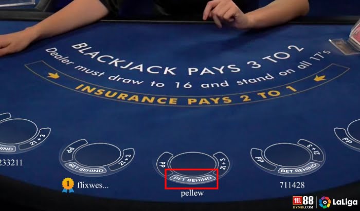 สูตร Blackjack: ทำเงินอีก 1 ต่อด้วยการแทง Bet behind