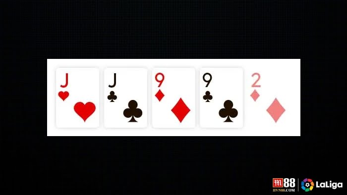 ลำดับไพ่ Poker – 2 คู่ (Two Pair)