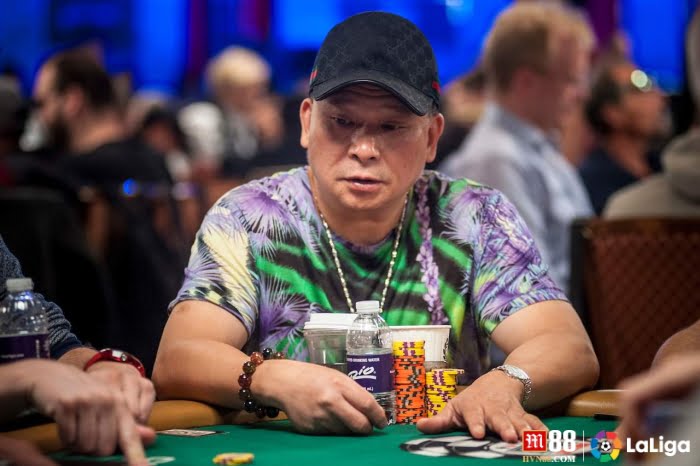 แชมป์ Poker อันดับ 4: Johnny Chan – ครองกำไล WSOP 10 อัน